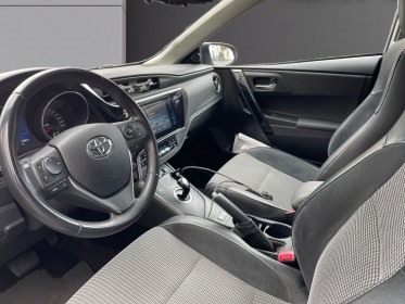 Toyota auris hybride 136h executive, garantie 12mois toit panoramique, siège chauffants, suivie toyota occasion simplicicar...