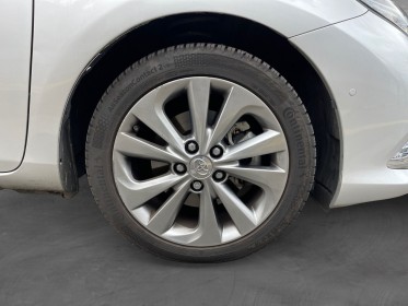 Toyota auris hybride 136h executive, garantie 12mois toit panoramique, siège chauffants, suivie toyota occasion simplicicar...