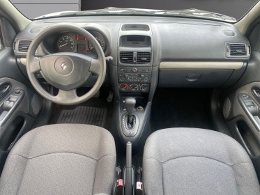 Renault clio 1.4 16v 95 ch expression bva 4 rapports entretien à jour / garanti 12 mois occasion simplicicar royan...