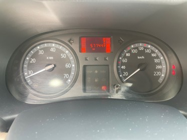 Renault clio 1.4 16v 95 ch expression bva 4 rapports entretien à jour / garanti 12 mois occasion simplicicar royan...