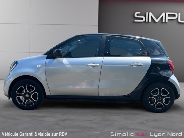 Smart forfour 0.9 90 ch  finition prime - toit panoramique  camera de recul  garantie 12 mois occasion simplicicar lyon nord ...