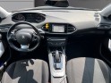 Peugeot 308 business luehdi 130ch ss eat8 active business, apple carplay, caméra de recul, garantie 12 mois. occasion...