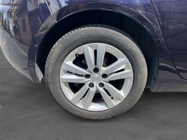 Peugeot 308 business luehdi 130ch ss eat8 active business, apple carplay, caméra de recul, garantie 12 mois. occasion...