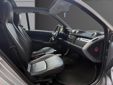 Smart fortwo coupe smart 71ch tres bien entretenue/ toit panoramique/ sellerie cuir/ garantie 12 mois occasion montreuil...