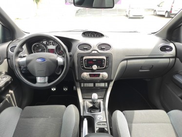 Ford focus st 2.5 turbo 5 cylindres 225 ch occasion simplicicar reims simplicicar simplicibike france