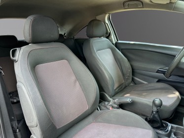 Opel corsa 1.2 twinport essentia - commande au volant -  garantie 12 mois occasion champigny-sur-marne (94) simplicicar...