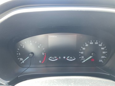 Ford kuga 1.5 ecoblue 120 ss bvm6 trend, radar  av/ar, carplay, garantie 12 mois occasion simplicicar villejuif  simplicicar...