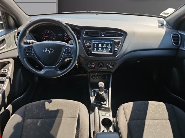 Hyundai i20 1.2 84 ch edition mondial 2019 camera de recul apple carplay garantie 12 mois occasion simplicicar vichy...