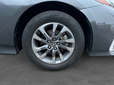 Toyota prius pro hybride rechargeable rc18 dynamic - financement possible -garantie 1 an occasion parc voitures beauvais...