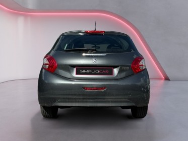 Peugeot 208 1.0 vti 68ch bvm5 - entretien peugeot occasion simplicicar orgeval  simplicicar simplicibike france
