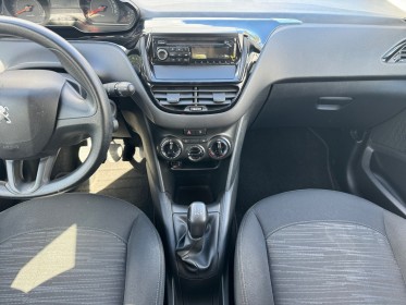 Peugeot 208 1.0 vti 68ch bvm5 - entretien peugeot occasion simplicicar orgeval  simplicicar simplicibike france