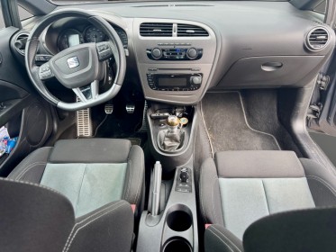 Seat leon 2.0 tsi 265 cupra-r garantie 12 mois occasion simplicicar limoges  simplicicar simplicibike france