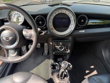 Mini hatch r56 d 143 ch cooper s pack red hot chili ii occasion cannes (06) simplicicar simplicibike france