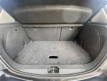 Opel corsa 1.4 - 90 twinport cosmo occasion simplicicar meaux simplicicar simplicibike france