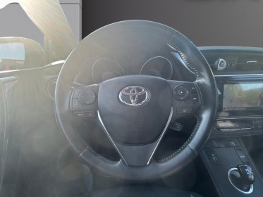 Toyota auris business hybride 136h design business occasion simplicicar brive la gaillarde  simplicicar simplicibike france