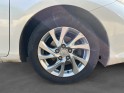 Toyota auris business hybride 136h design business occasion simplicicar brive la gaillarde  simplicicar simplicibike france