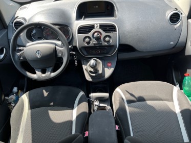 Renault kangoo dci 90 energy limited/distribution ok occasion simplicicar salon de provence simplicicar simplicibike france