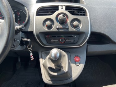 Renault kangoo dci 90 energy limited/distribution ok occasion simplicicar salon de provence simplicicar simplicibike france