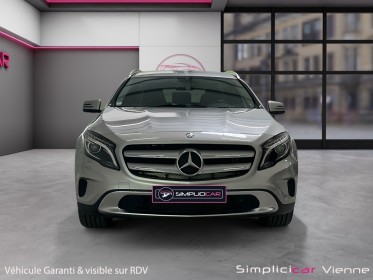 Mercedes classe gla 200 sensation 7-g dct attelage - garantie 12 mois occasion simplicicar vienne simplicicar simplicibike...