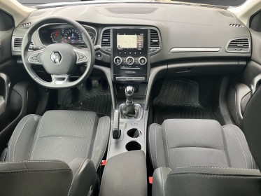 Renault megane iv berline 1.5 blue dci 115ch business occasion toulouse (31) simplicicar simplicibike france