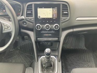 Renault megane iv berline 1.5 blue dci 115ch business occasion toulouse (31) simplicicar simplicibike france
