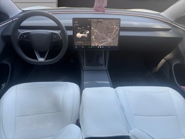 Tesla model 3 autonomie standard plus rwd volant chauffant sieges chauffants ventilÉs jantes 19'' toit panoramique...
