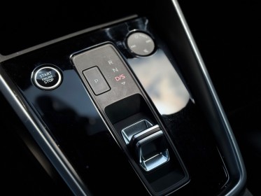 Audi a3 sportback 40 tfsie 204 s tronic 6 business line- garantie - premiere mains - camÉra - toit ouvrant - keyless -......