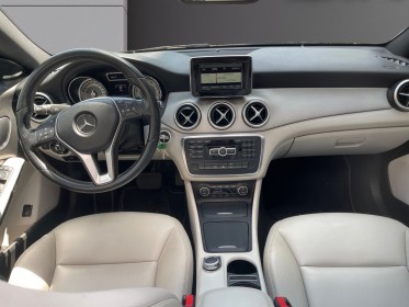 Mercedes classe cla 200 sensation 7-g dct a - toit ouvrant - harman kardon - caméra de recul occasion simplicicar la fleche...