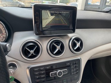 Mercedes classe cla 200 sensation 7-g dct a - toit ouvrant - harman kardon - caméra de recul occasion simplicicar la fleche...