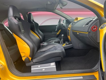 Renault megane ii coupe 2.0t 16v f1 team r26 occasion simplicicar pau simplicicar simplicibike france