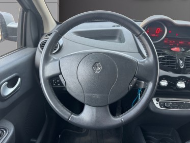 Renault twingo ii 1.2 lev 16v 75 eco2 expression/ garantie renault occasion montpellier (34) simplicicar simplicibike france