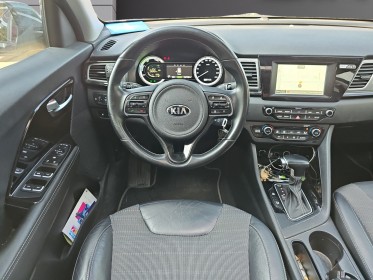 Kia niro 1.6 gdi hybride rechargeable 141 ch dct6 design / toit ouvrant occasion osny simplicicar simplicibike france