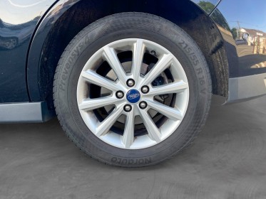 Ford grand c-max 1.5 tdci 120 ss powershift titanium occasion simplicicar la fleche simplicicar simplicibike france