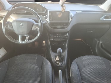 Peugeot 208 1.2 puretech 110ch ss bvm5 allure occasion simplicicar frejus  simplicicar simplicibike france