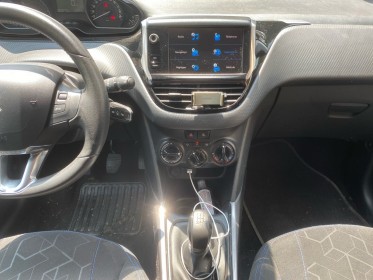 Peugeot 2008 1.2 puretech 82ch bvm5 allure occasion cannes (06) simplicicar simplicibike france