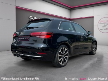 Audi a3 business 1.6 tdi 110 business line - carplay garantie 12 mois occasion simplicicar lyon nord  simplicicar...