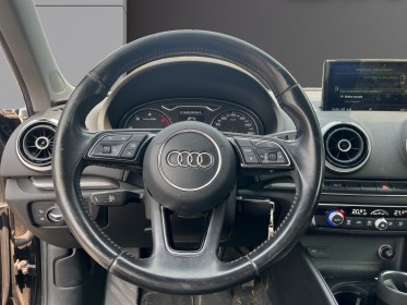 Audi a3 business 1.6 tdi 110 business line - carplay garantie 12 mois occasion simplicicar lyon nord  simplicicar...