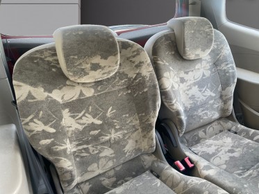 Renault twingo ii 1.2 16v 75 ch eco2 expression entretien complet à jour / garanti 12 mois occasion simplicicar royan...