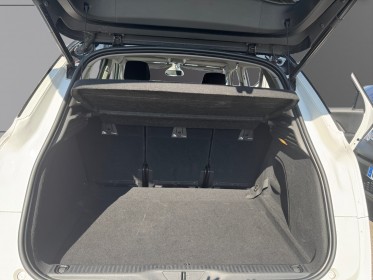 Citroen grand c4 spacetourer 130 ss eat8 shine courroie distribution changee ,suivi citroen ,attelage amobvible ,boite auto...
