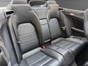 Mercedes classe e cabriolet 200 garantie 12 mois cuir chauffant / filet saute vent / aircraft ventilation de nuque occasion...