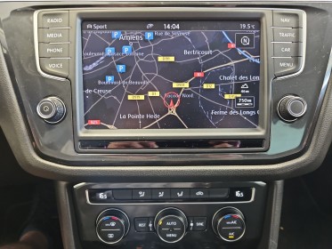 Volkswagen tiguan 2.0 tdi 150 dsg7 4motion carat garantie 12 mois occasion simplicicar amiens  simplicicar simplicibike france