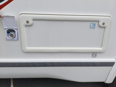 Ford transit chassis cabine p350 l2 2.0 tdci 170 trend camping car challenger prémium moins de 4 mètres très peu de......