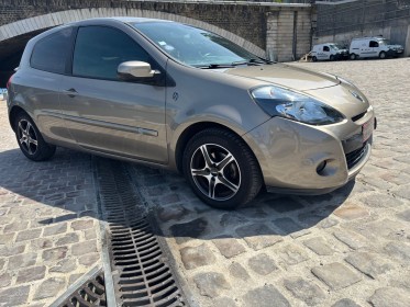 Renault clio iii 1.6 16v 110 sl xv de france euro 5 a occasion paris 15ème (75) simplicicar simplicibike france
