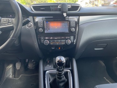 Nissan qashqai 1.2 dig-t 115 n-connecta, toit panoramique, camera de recule/360, garantie 12 mois. occasion simplicicar...