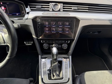 Volkswagen arteon 2.0 tsi 190 dsg7 r-line exclusive/ garantie 12 mois/ toit pano ouvrant interieur cuir/ camera de recul/......