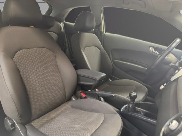 Audi a1 a1 1.2 tfsi 86 pack s line extérieur garantie 12 mois occasion simplicicar saint-jean simplicicar simplicibike france