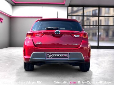 Toyota auris hybride 136h dynamic -garantie 24 mois occasion simplicicar brie-comte-robert simplicicar simplicibike france