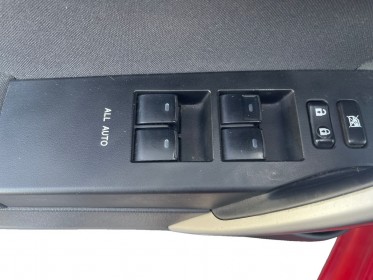 Toyota auris hybride 136h dynamic -garantie 24 mois occasion simplicicar brie-comte-robert simplicicar simplicibike france