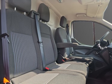 Ford transit custom fourgon 310 l2h2 2.2 tdci 100 trend révisé garantie 12 mois occasion simplicicar vichy simplicicar...