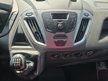 Ford transit custom fourgon 310 l2h2 2.2 tdci 100 trend révisé garantie 12 mois occasion simplicicar vichy simplicicar...